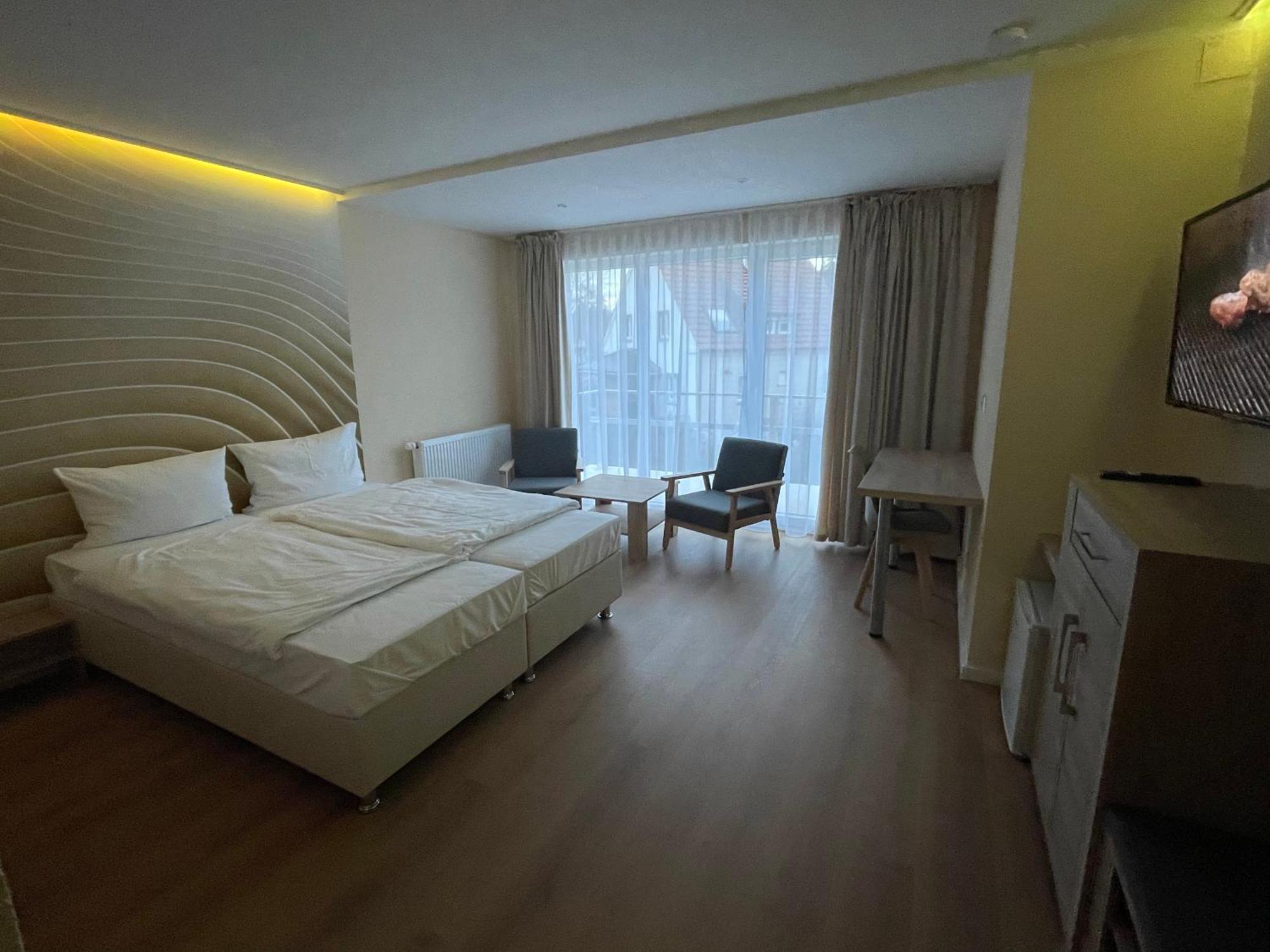 Hotel Andrea Crailsheim Luaran gambar